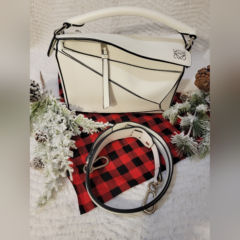 White Puzzle bag